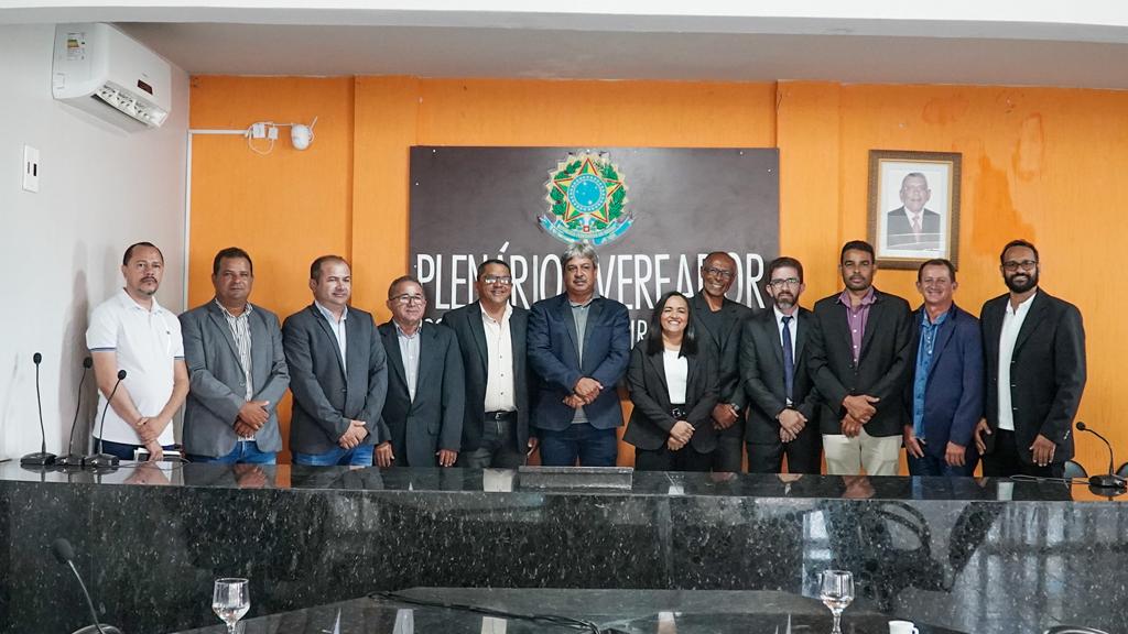 VEREADORES APROVAM PROJETO DE LEI DE AUTORIA DO PREFEITO LUCAS SANTOS QUE ESTABELECE POLITICAS  DE SEGURANÇA NAS INSTITUIÇÕES DE ENSINO PÚBLICA E PRIVADA