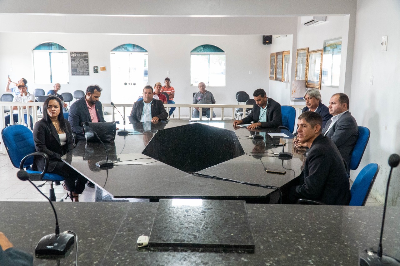VEREADORES APROVAM LEI ORÇAMENTÁRIA PARA 2023